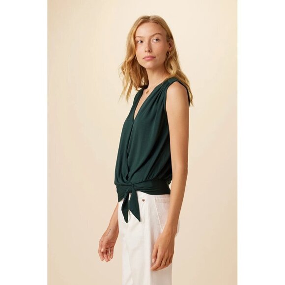 Amour Vert Simone Dream Knit V-Neck Sleeveless Wrap Top in Emerald Green… - Picture 2 of 5